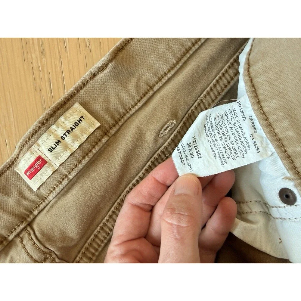 Wrangler Straight Fit Khaki Jeans Pants Mens Size 38 x 30